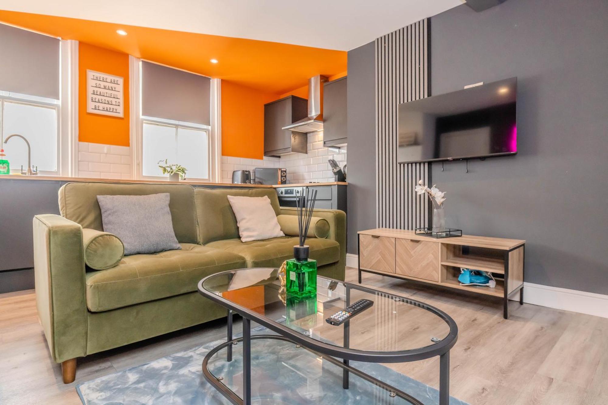 Luxe City Living L 2-Bedroom Flat With Free Parking Hove Buitenkant foto